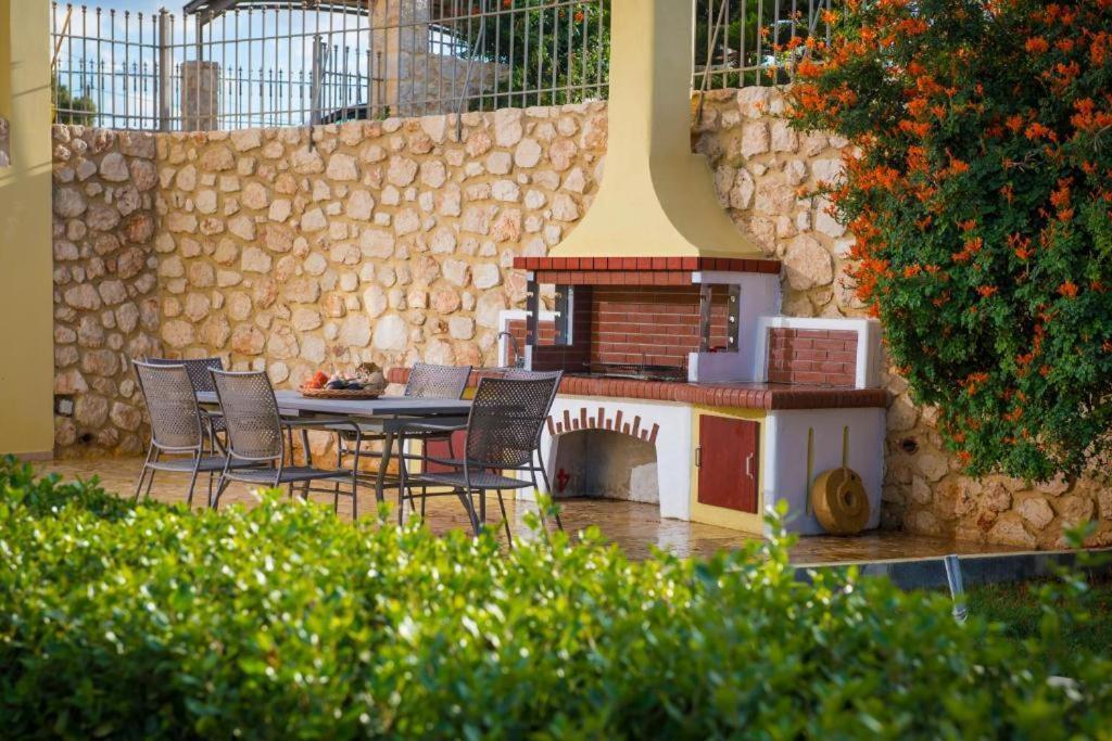 Azzuro Villa with private pool Hersonissos  Esterno foto